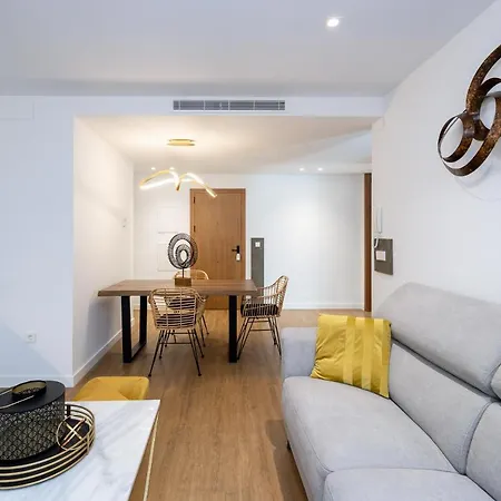 Apartamento San Jerónimo Catedral 2br Granada