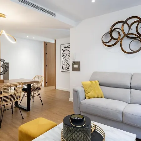 Apartamento San Jerónimo Catedral 2br Granada