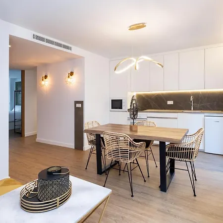 San Jeronimo Catedral 2br Гранада